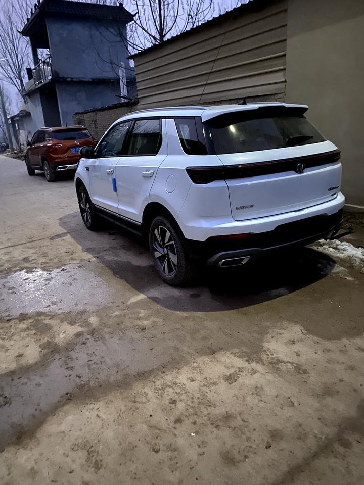 长安cs55 plus-55plus只能在方向盘上调音乐声音大小吗？