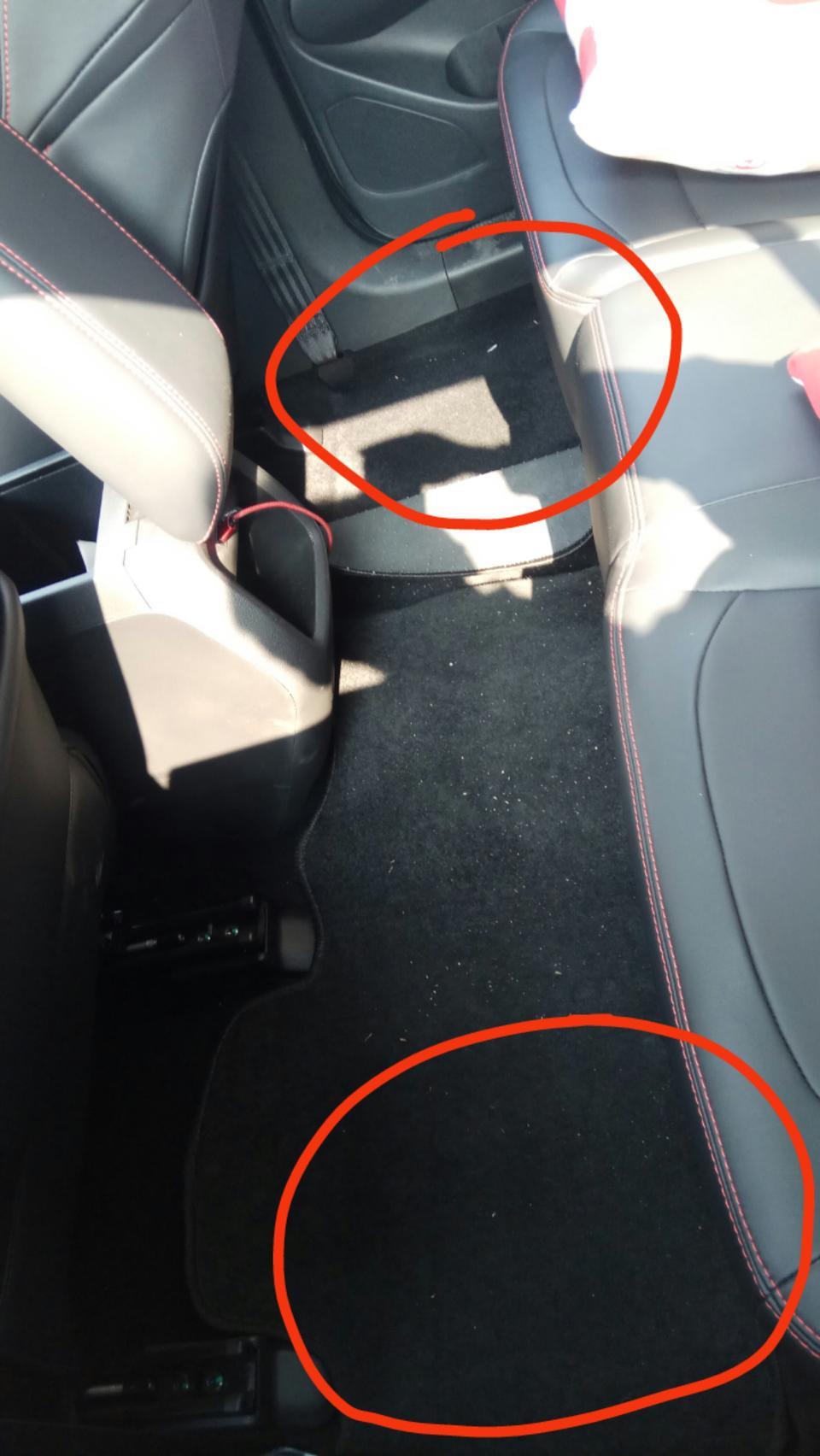 宝骏510-2019CVT510 车后排脚踩的地方好软，感觉底下是空的样？大家都是这样的吗？图示位置！