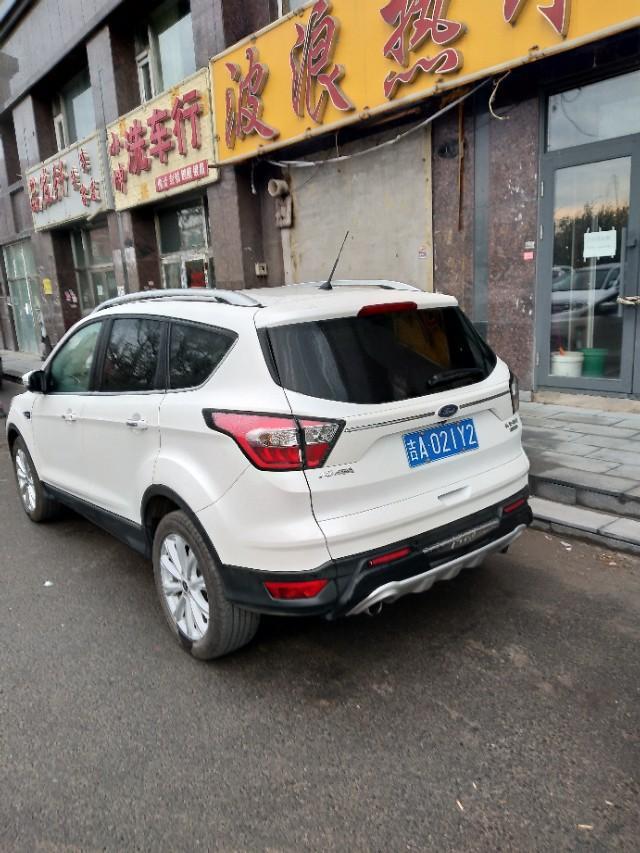福特锐界有前后倒车雷达和自动后视镜折叠功能吗？