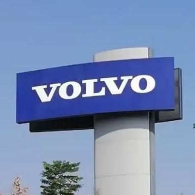 沃尔沃xc60-Volvo低频共振严重，开起来头疼耳鸣，极为难受，投诉排第一，4S店解决不了，厂家不处理。没有良心的沃尔沃，对不起车主啊，大家不要买了。沃尔沃伤了车主的心，希望厂家真的重视起来，不然投诉不可能排第二吧。这样的车大家还会买吗？