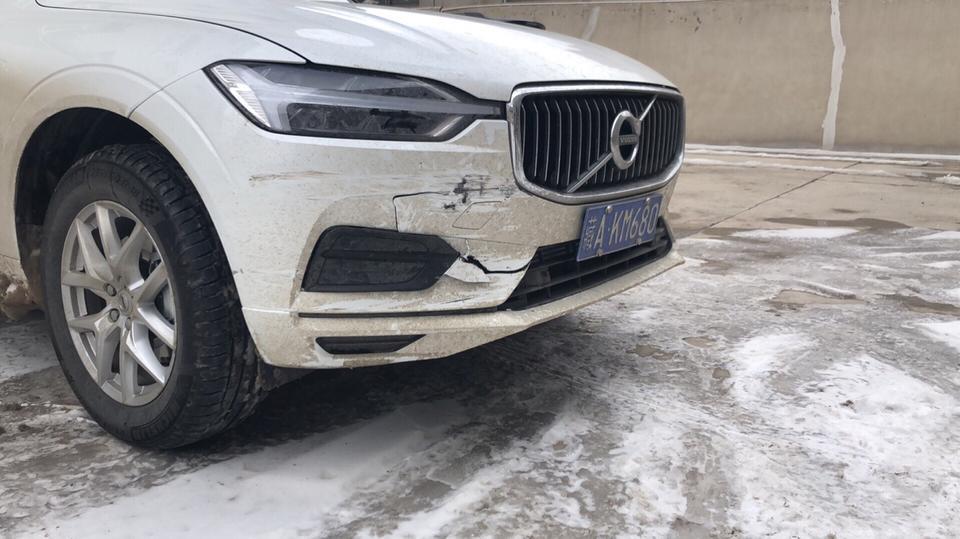 19款沃尔沃xc60 这个如何修才好呢？价格多少？