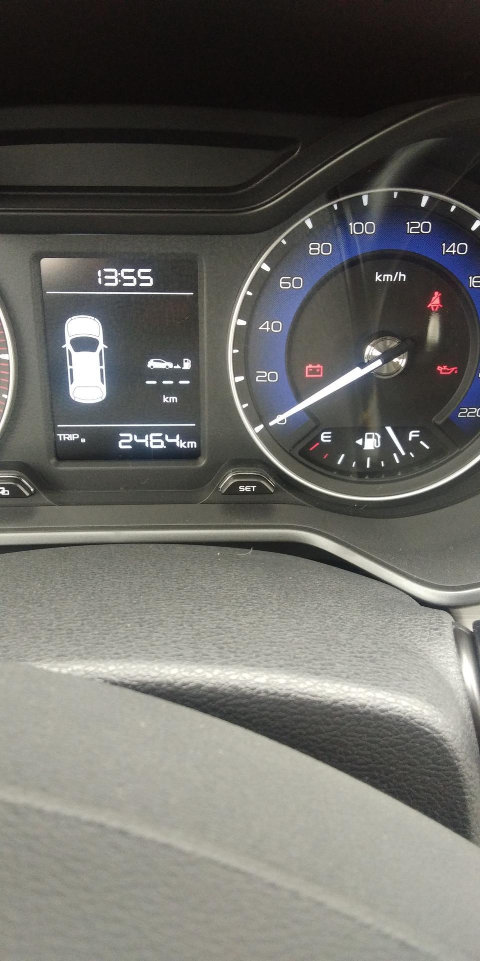 远景x3-刚提的新车，感觉好费油