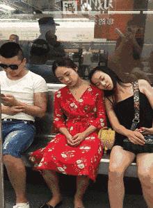 威朗自动启停要一直踩着刹车？这样很累啊？这么