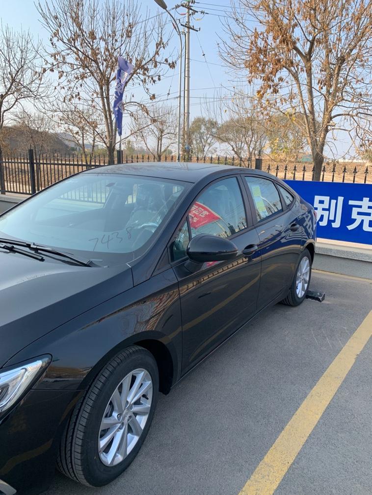 最近想买威朗朋友都不是很推荐说油耗很大各位请求给点建议