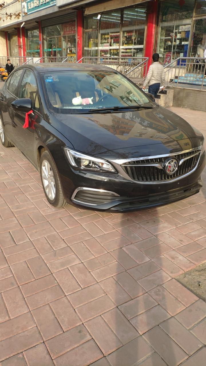 大家看看这是什么车？这是威朗还是新凯越？