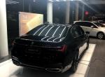 宝马740尊享对比奥迪Q8臻选哪个值得买。价钱一样裸车85万，落地95万