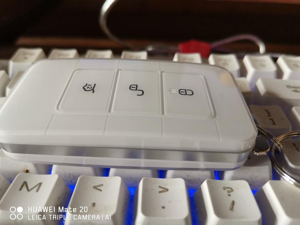 唐dm-你们的车钥匙有没有左右松动的问题？