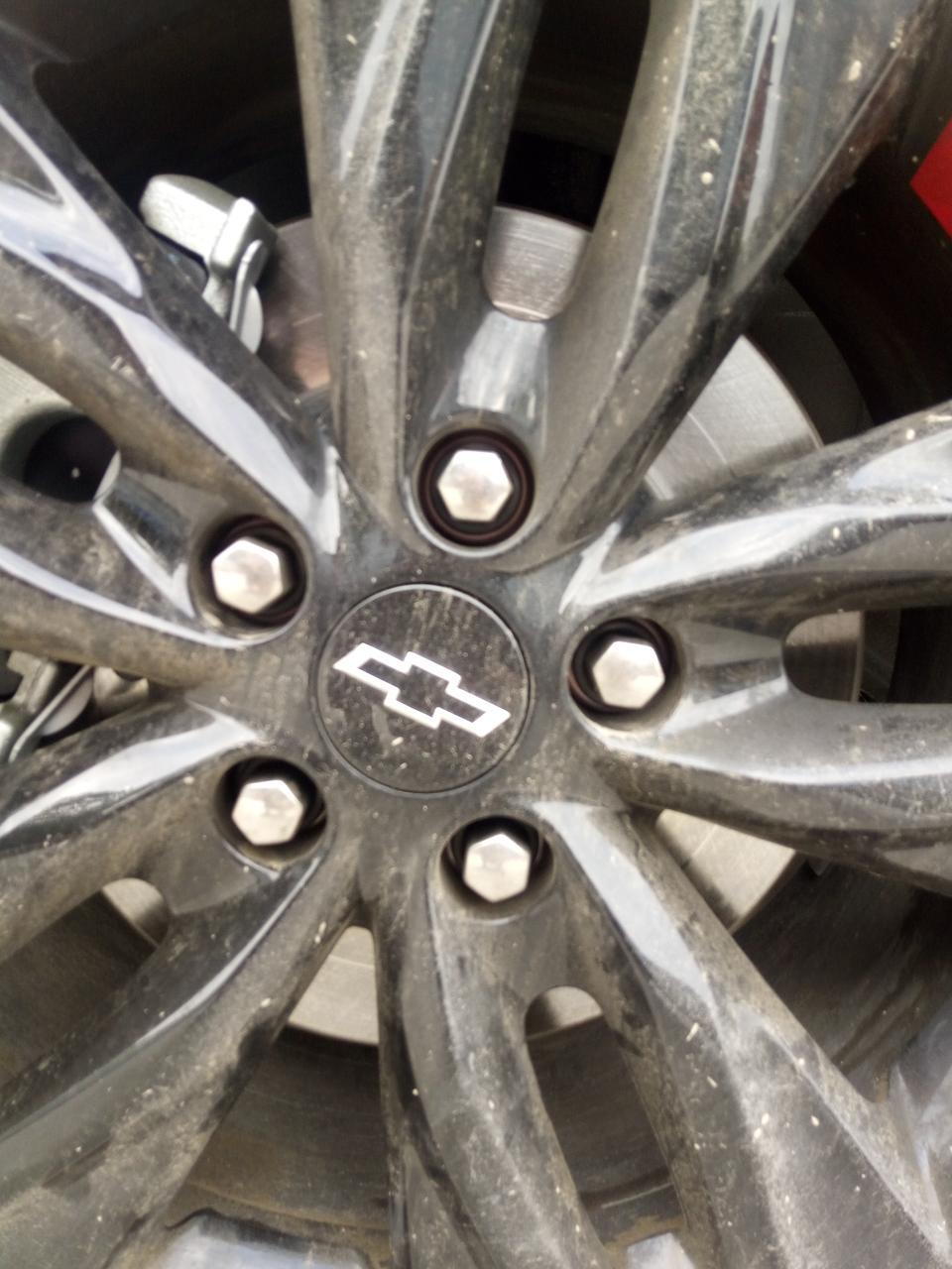 沃兰多-新车120公里刹车盘正常吗？