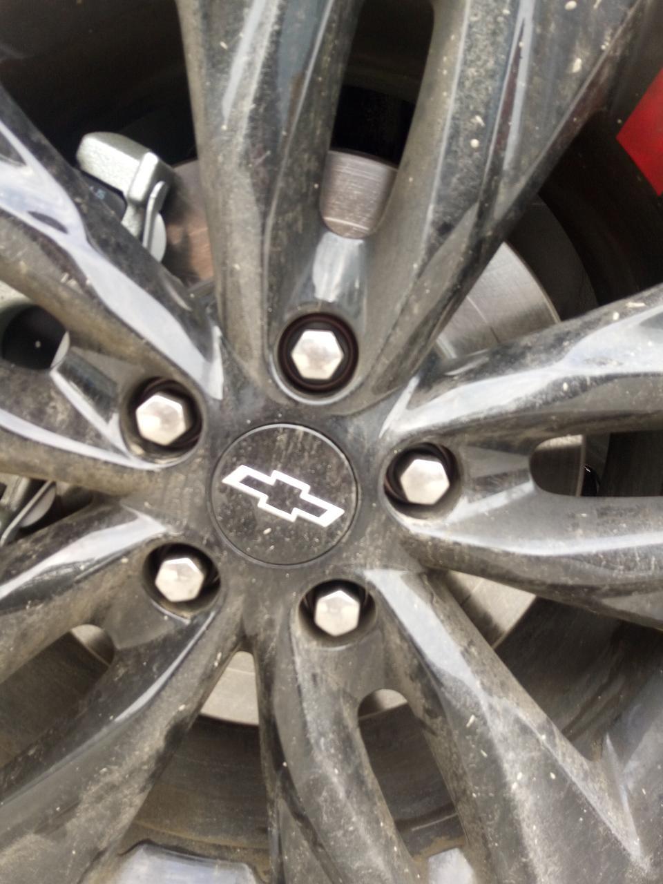 沃兰多-新车120公里刹车盘正常吗？