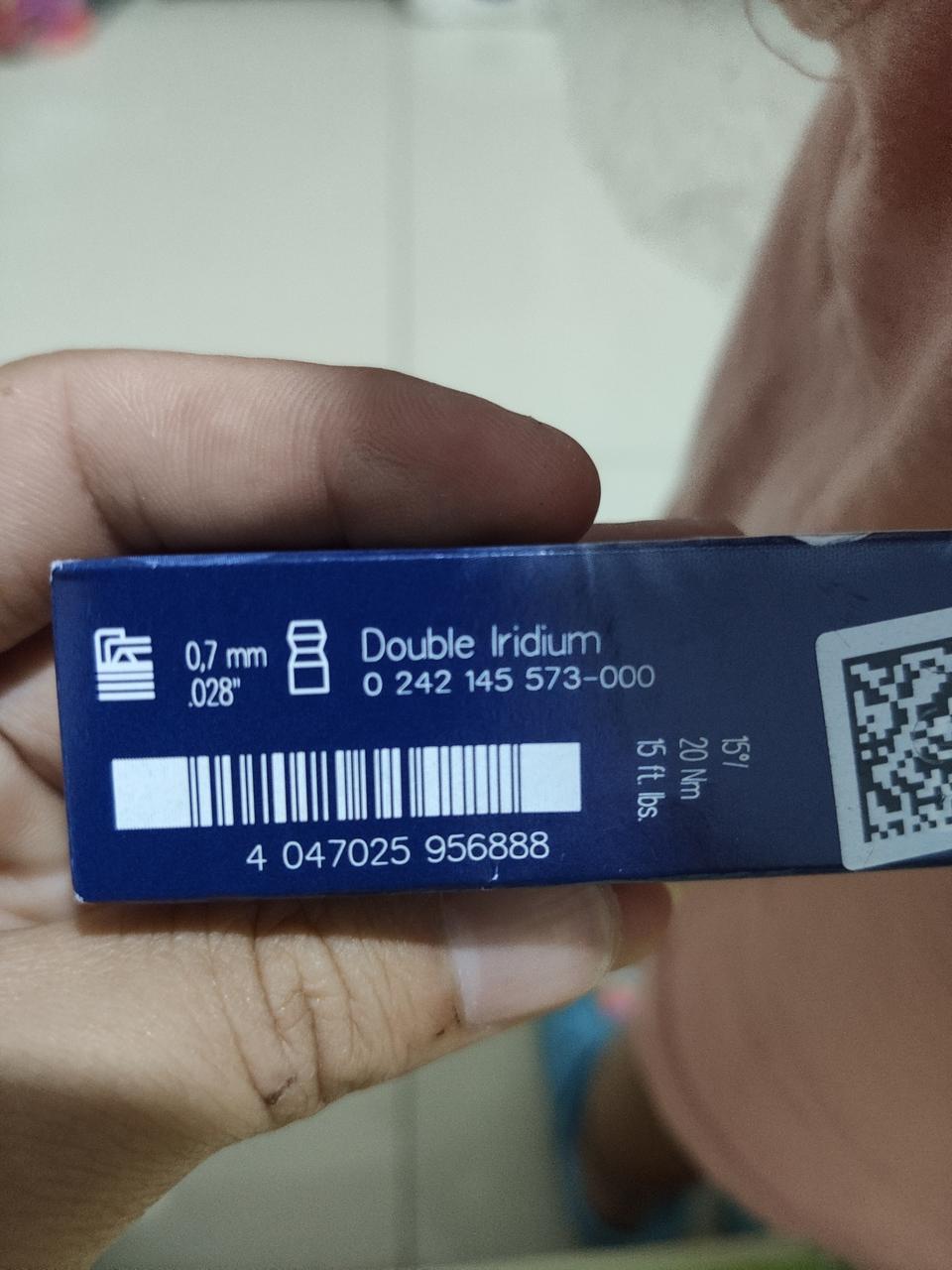 荣威rx5-跑了5万多公里了，想更换火花塞，应该怎样选择，博世的可以吗，听说热值要选一样的，大家看一下我这个刚买的火花塞可以换吗