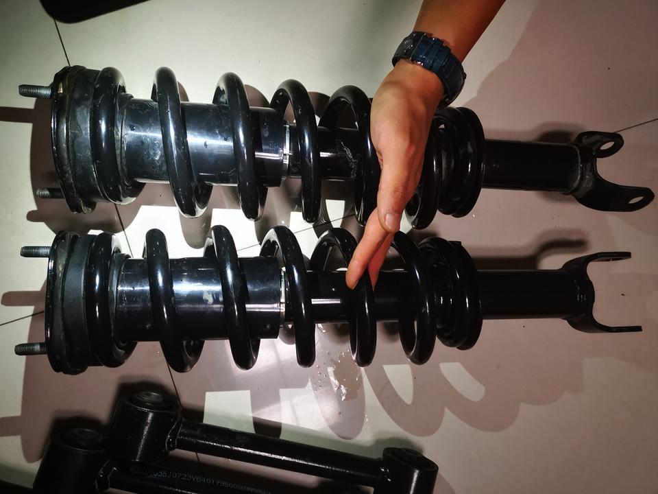 北京bj40-Bj40P换下来的原装减震卖给谁好呢除了4S店
