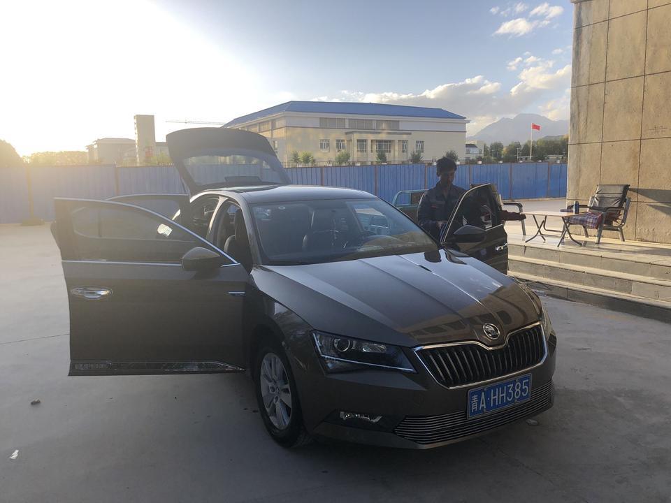 我的是斯柯达1.4T速派，跑了五万公里了。一直是普通保养。国庆想去自驾游，所以想咨询一下，五万公路有什么是要更换，维修保养的吗？求大神们指教