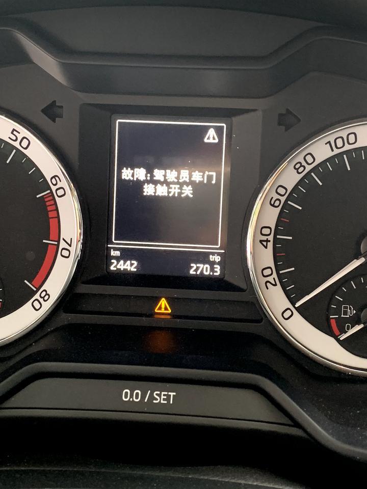 明锐-驾驶员车门接触开关，大神们这是原因，新车才跑2000多公里