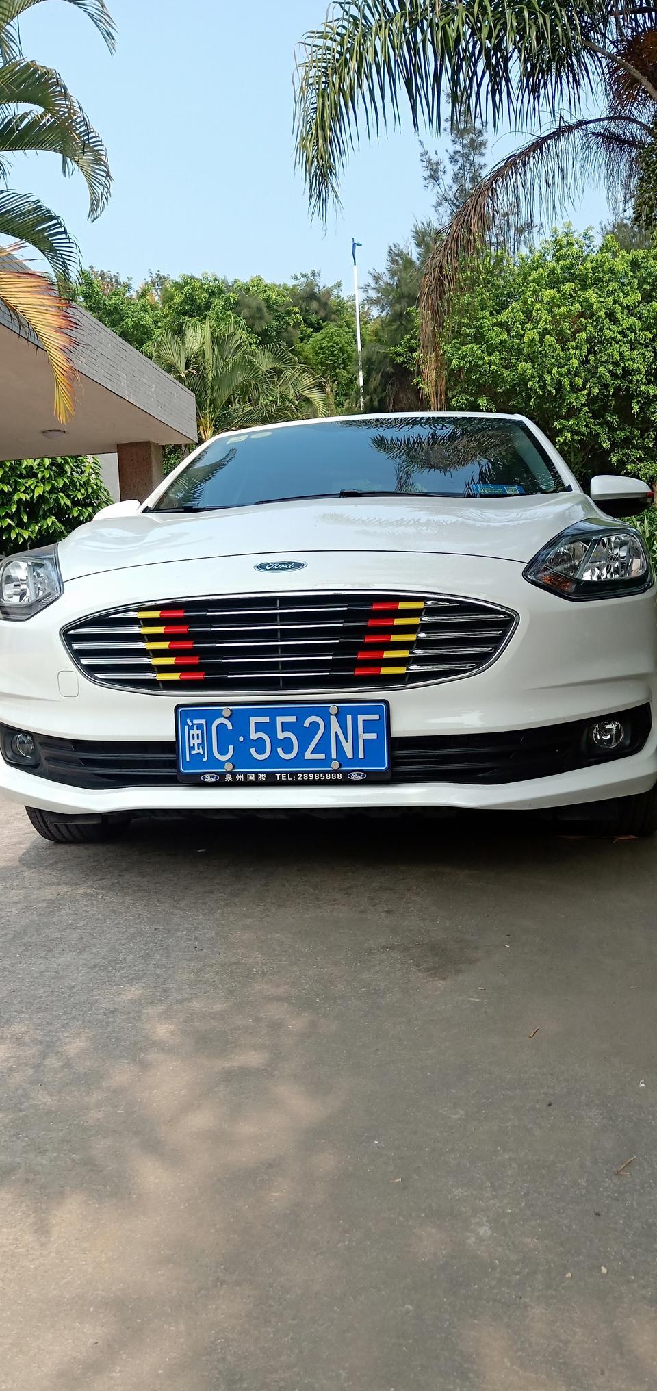 各位保险都是怎么买的吗？2019福睿斯1.5手自一体型。购车的时候买了5800左右的保险，现在快到了，要怎么买？