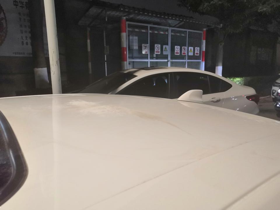 福睿斯-车顶被空调水给滴了，各位有没有什么妙招？求教一下。