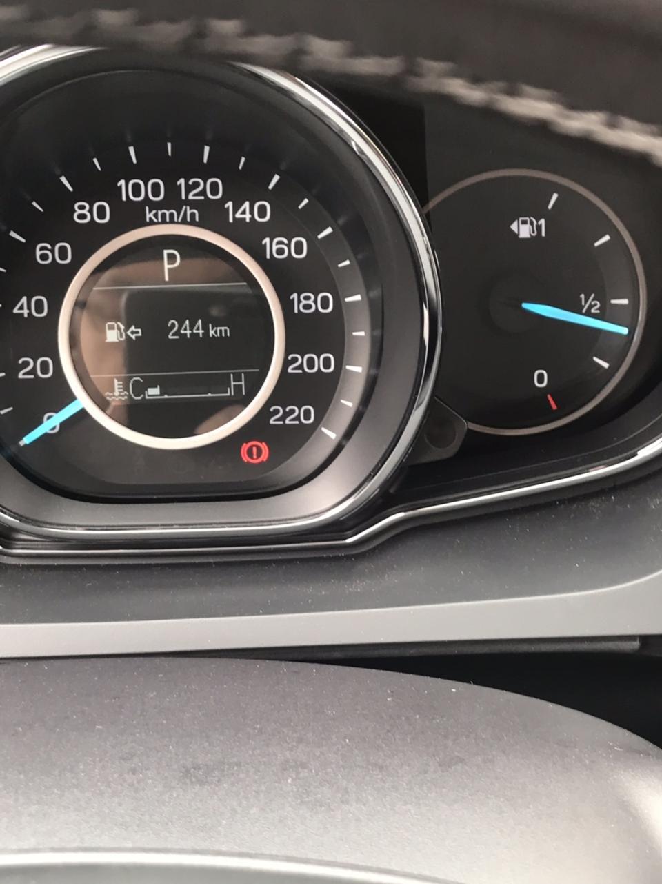 福睿斯-这一点油还可以跑244公里？