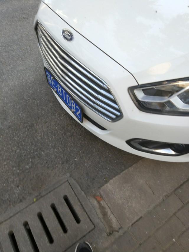 福睿斯-看看有没有这么漂亮的车。