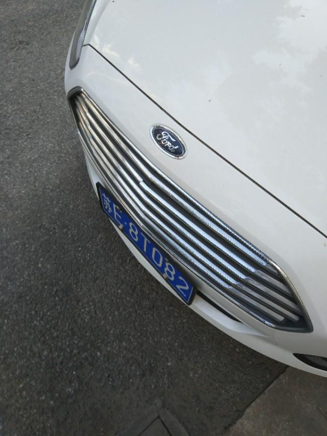 福睿斯-看看有没有这么漂亮的车。
