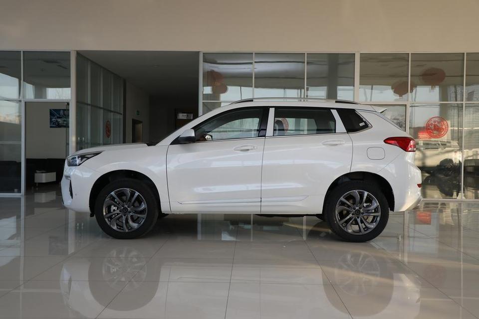 哈弗H6 Coupe 2019款1.5T自动两驱超豪智联版4S店报10.9万首付3成，车落地需要多少钱？每月还需要供多少钱?是怎么算的?