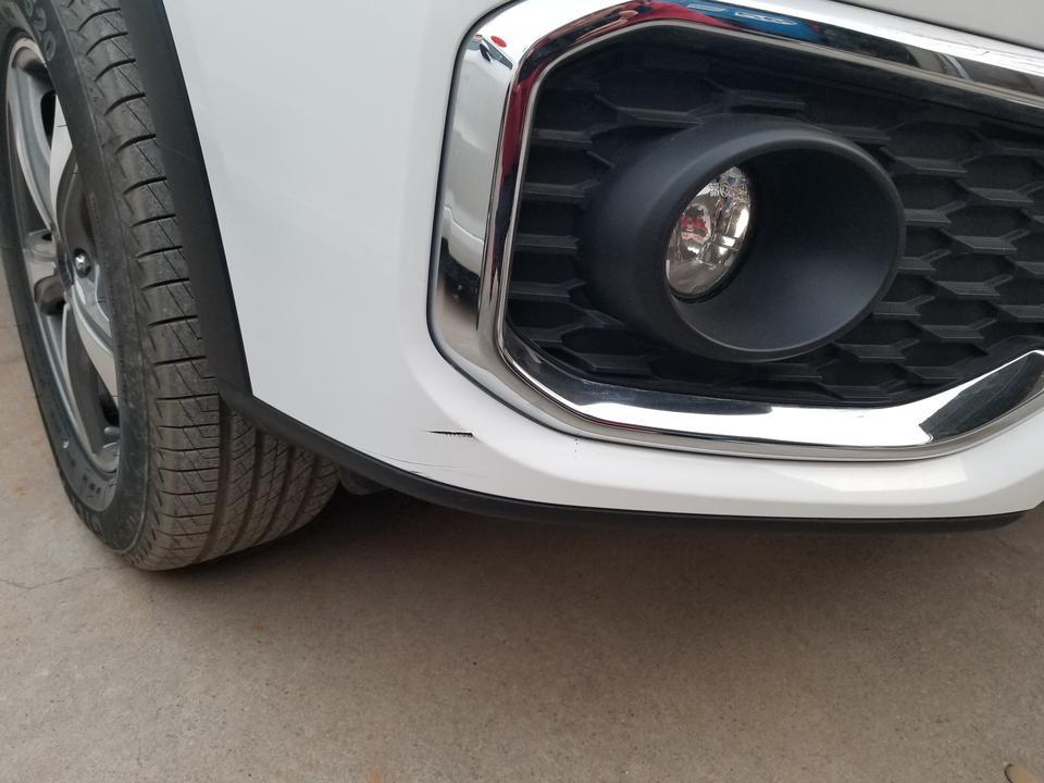 哈弗h6 coupe-H6coupe白色的蹭了，这是属于什么白，值得维修吗