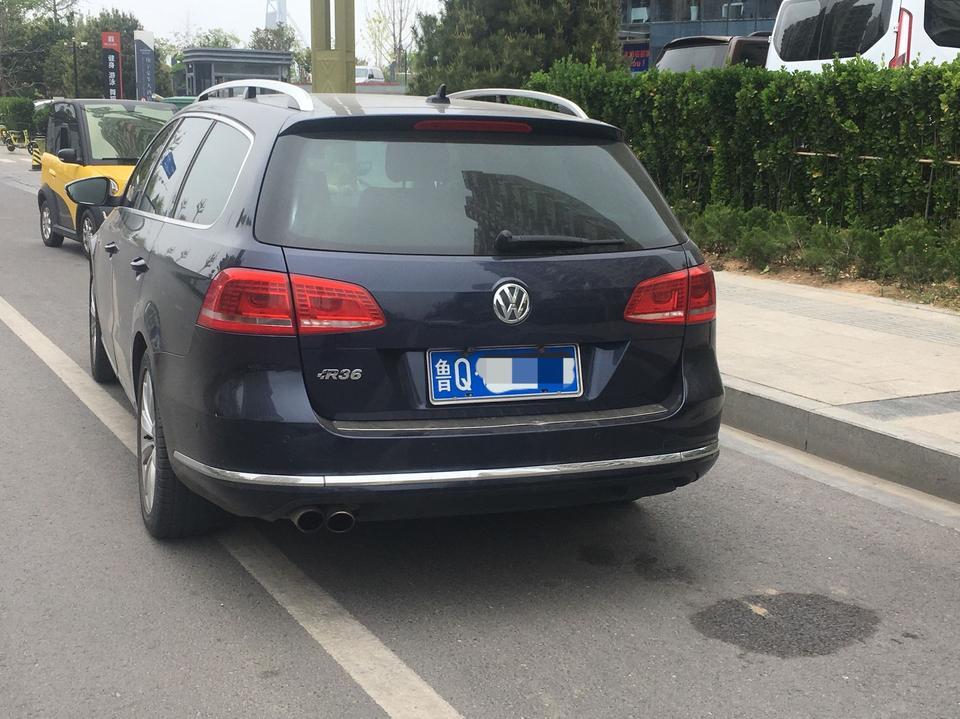 途锐-大家看看这是什么车。 旅行车。 有r36的标。 但是看着不像