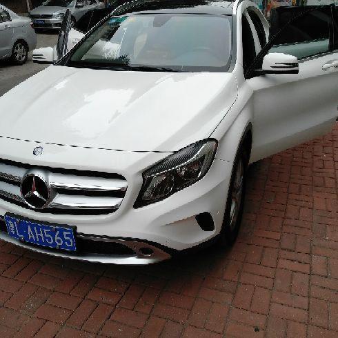 我的奔驰GLA动力没问题，我就是觉得后排空间掠小点