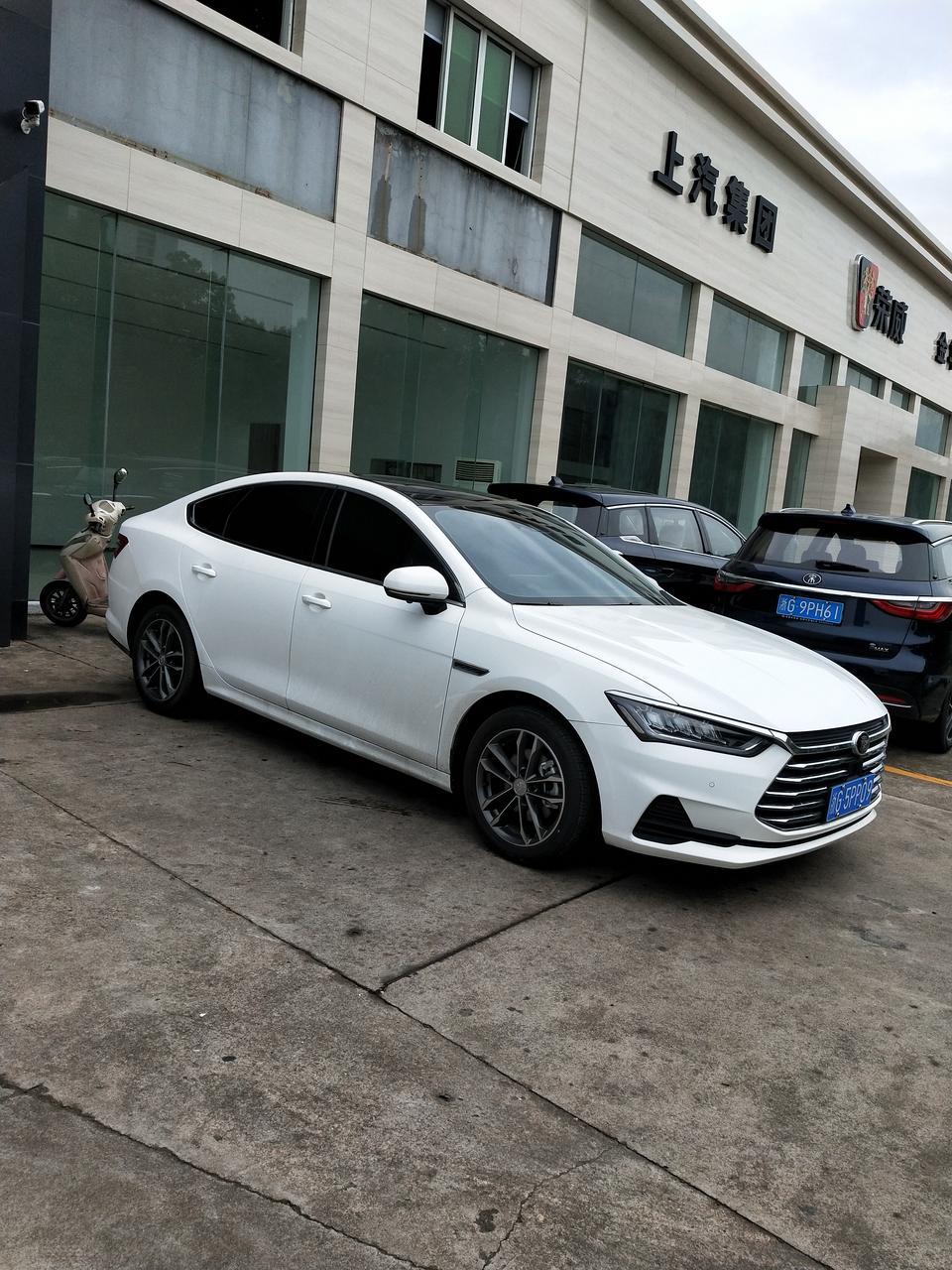 你们秦pro1.5t自动油耗多少，我才提十来天，油耗已经12.8个了！可能还会加✔无语了