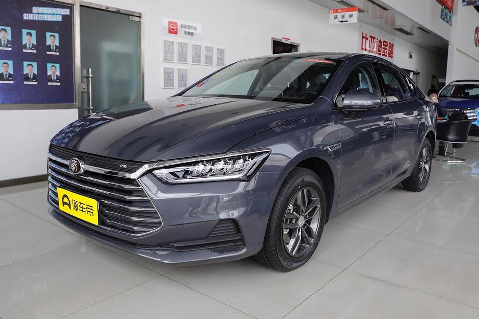 秦pro-比亚迪18款自动峰享型，裸车91800，落地11万，会贵吗？