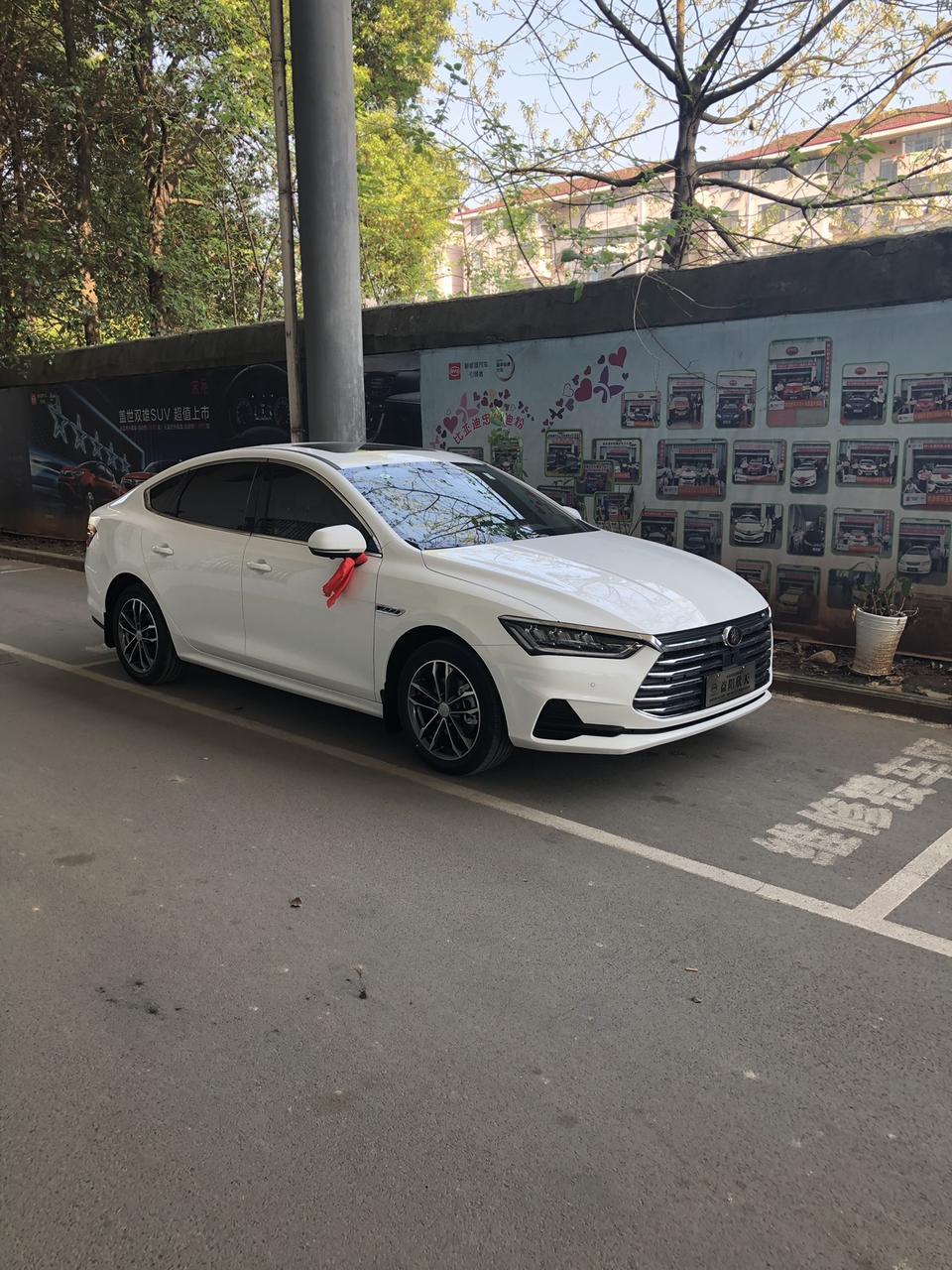 比亚迪秦pro手动买哪款