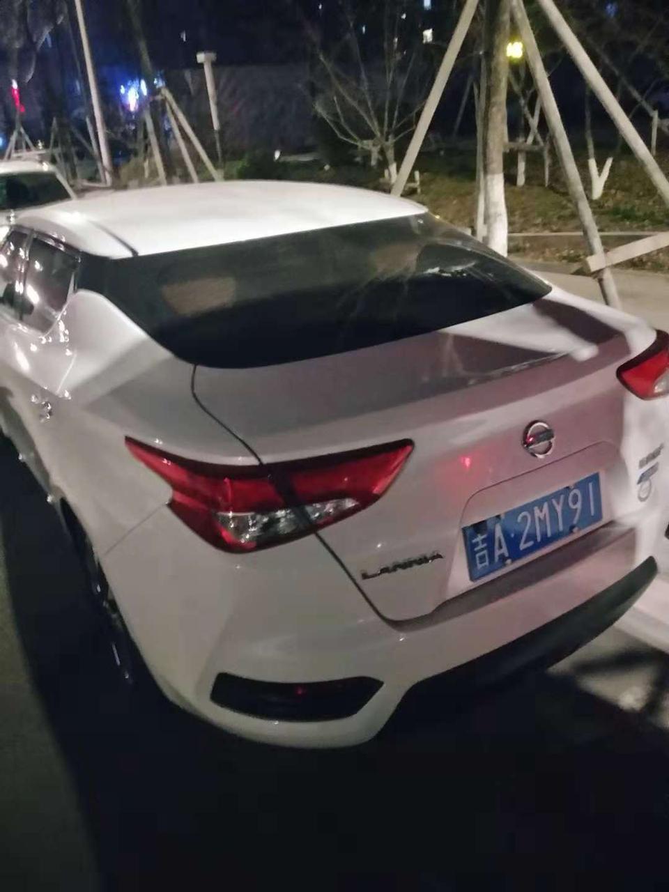 日产蓝鸟落地价格大约是多少？