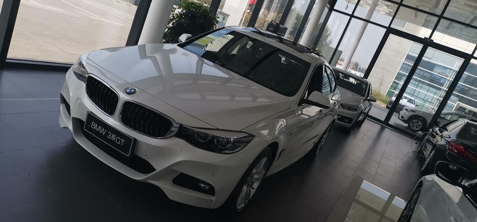 宝马3系gt-非常喜欢这个车。但是现在资金不够，预计2020人4月底资金可以到位。但是都在传停产，也不知道真的假的。都说官方说停产了，但是官方并没有明确变态何时停产，网上盛传的2020年7月份，也都是猜测的，并非官方发布。唉，不知道到底什么时候停产，会不会提前？不知道50年4月底还有没有这个车子了