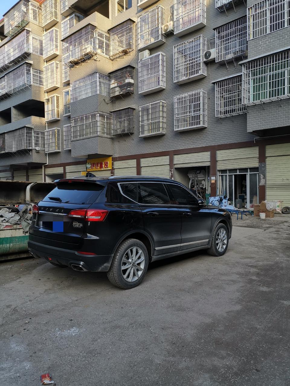 哈弗h7-H728个月的车7000多公里，做了首保，最近要出一趟远门大概2000多公里，请问做保养需要哪些项目。