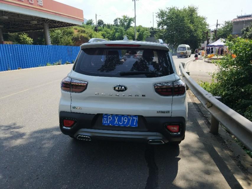 智跑-感觉这车跑高速，特别是上了100，方向很重，开着有点累，