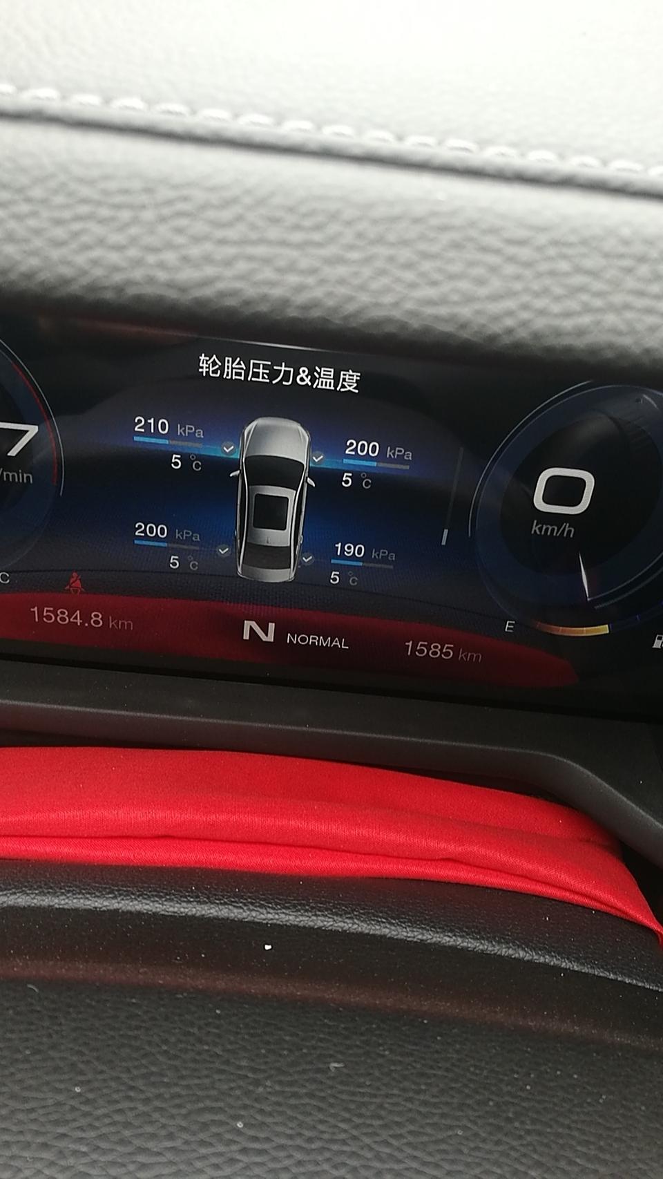 传祺ga6-请问一下这胎压正常吗？左前轮在外卖看着总感觉气不足