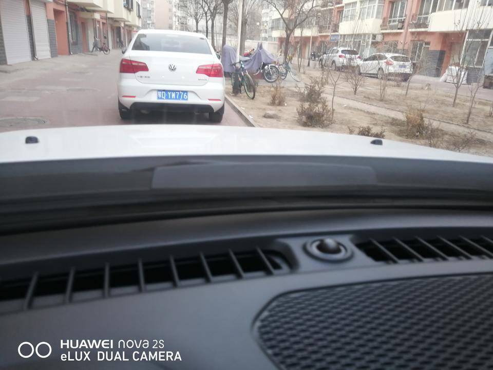 指南者-请问图片中圆的凸起是什么，有啥用？