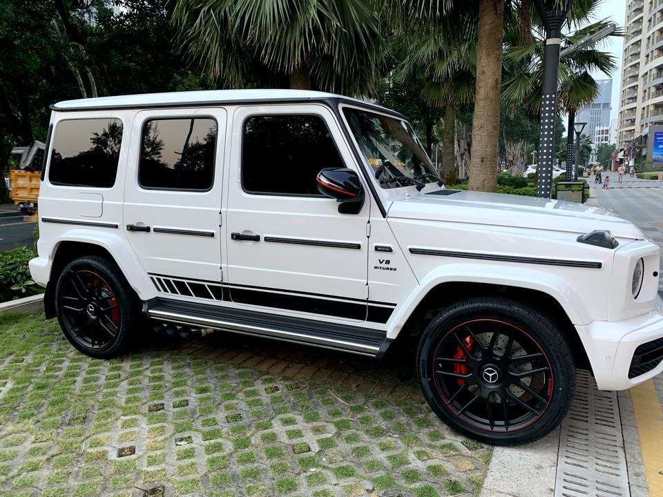奔驰g级amg-启动时会有这个故障码提示，把车灭了再发动几次又没了。去四儿子店检查又一切正常，哪位车主知道怎么回事？车只把原装刹车片换成amg前六后四的，只把电子刹车的线路拔掉换好后又重新插上。知道原因的车友告知下，谢谢