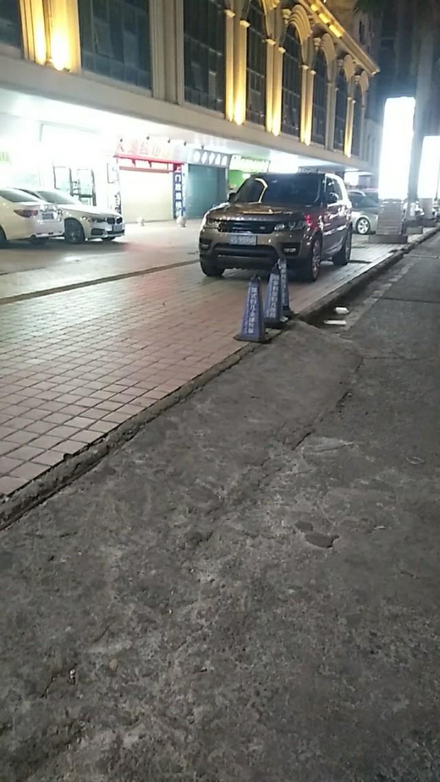 揽胜运动版-路虎什么车？
