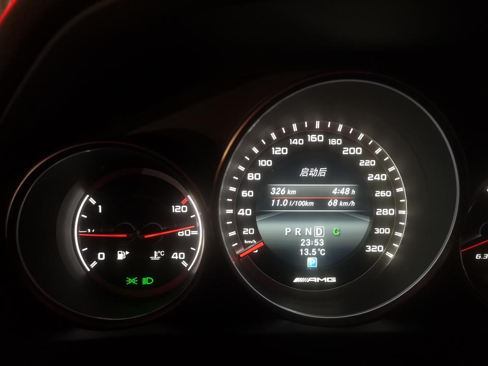 奔驰c级amg-C63 507 机油温度一般多少？正常行驶 车完全热之后，一般稳定在多少？