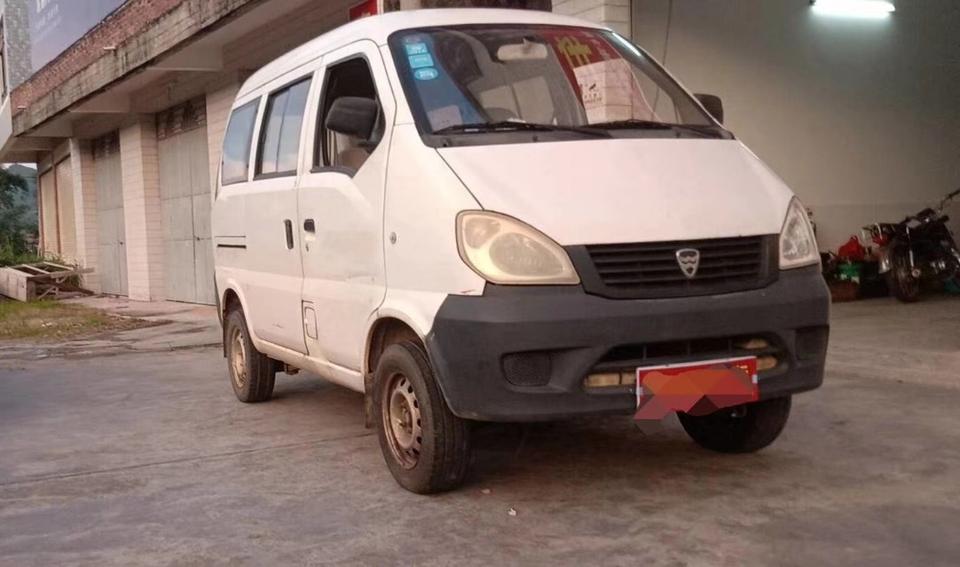 艾瑞泽5-这款车卖二手价还能值多少钱？跑了20多万公里，09年的车
