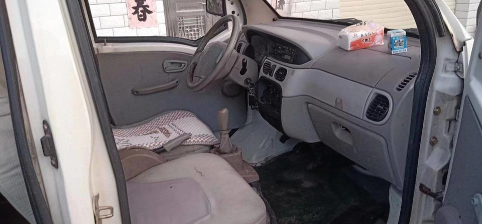 艾瑞泽5-这款车卖二手价还能值多少钱？跑了20多万公里，09年的车