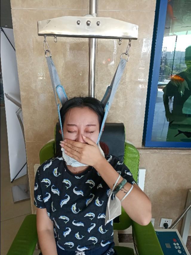 艾瑞泽5-开车不注意调节座椅和靠枕，后果就这样了？请问怎么调节合理？