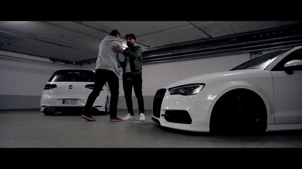 奥迪s3-s3真的停产了么，刚才s4店小姐姐告诉我裸车优惠完32万好像那么落地大概要多少，还有日常开这个车花销大不大。