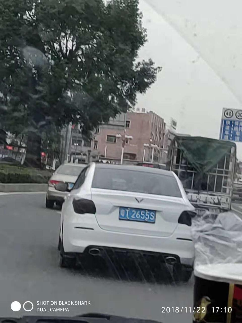 飞驰-科尔维特有这款车么