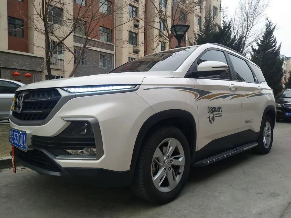 宝骏530是否值得拥有？
1，价格是否比同类型品牌偏低？
2，空间是否比同类型品牌宽敞？
3，配置是否比同类型品牌占优？