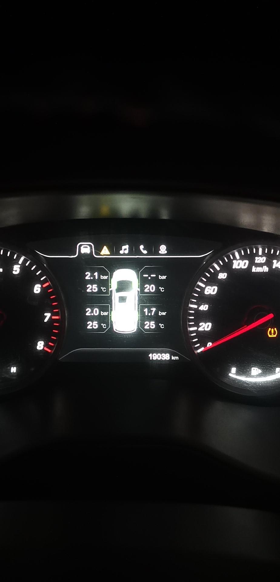 宝骏730-跑到100码以上出现过两次这种情况了，第一次自己好了，这次不好了，有没有专业人士解答一下，谢谢