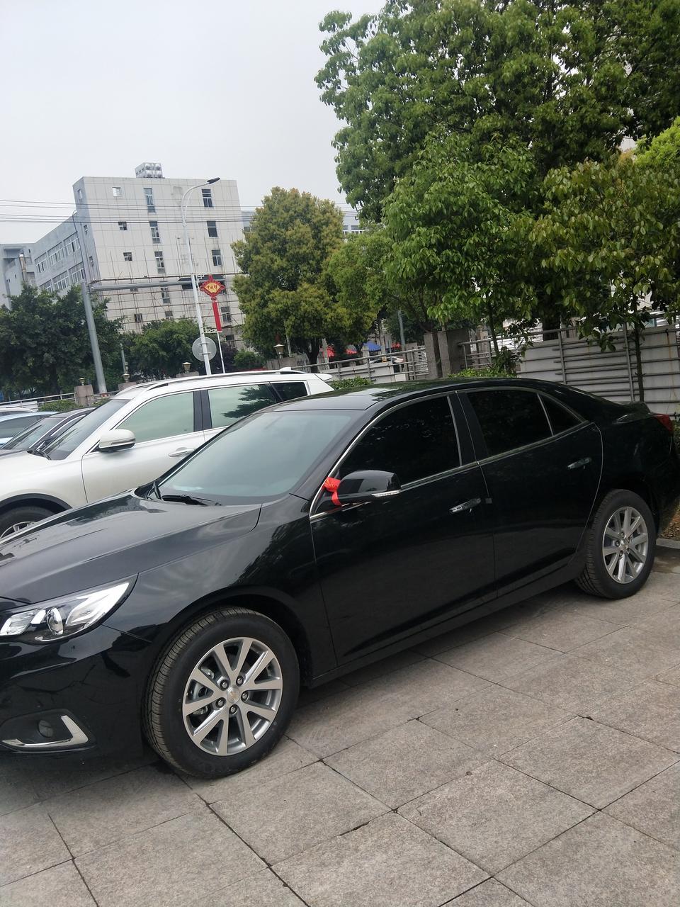 雪佛兰迈锐宝车门要拉两三怎么回事