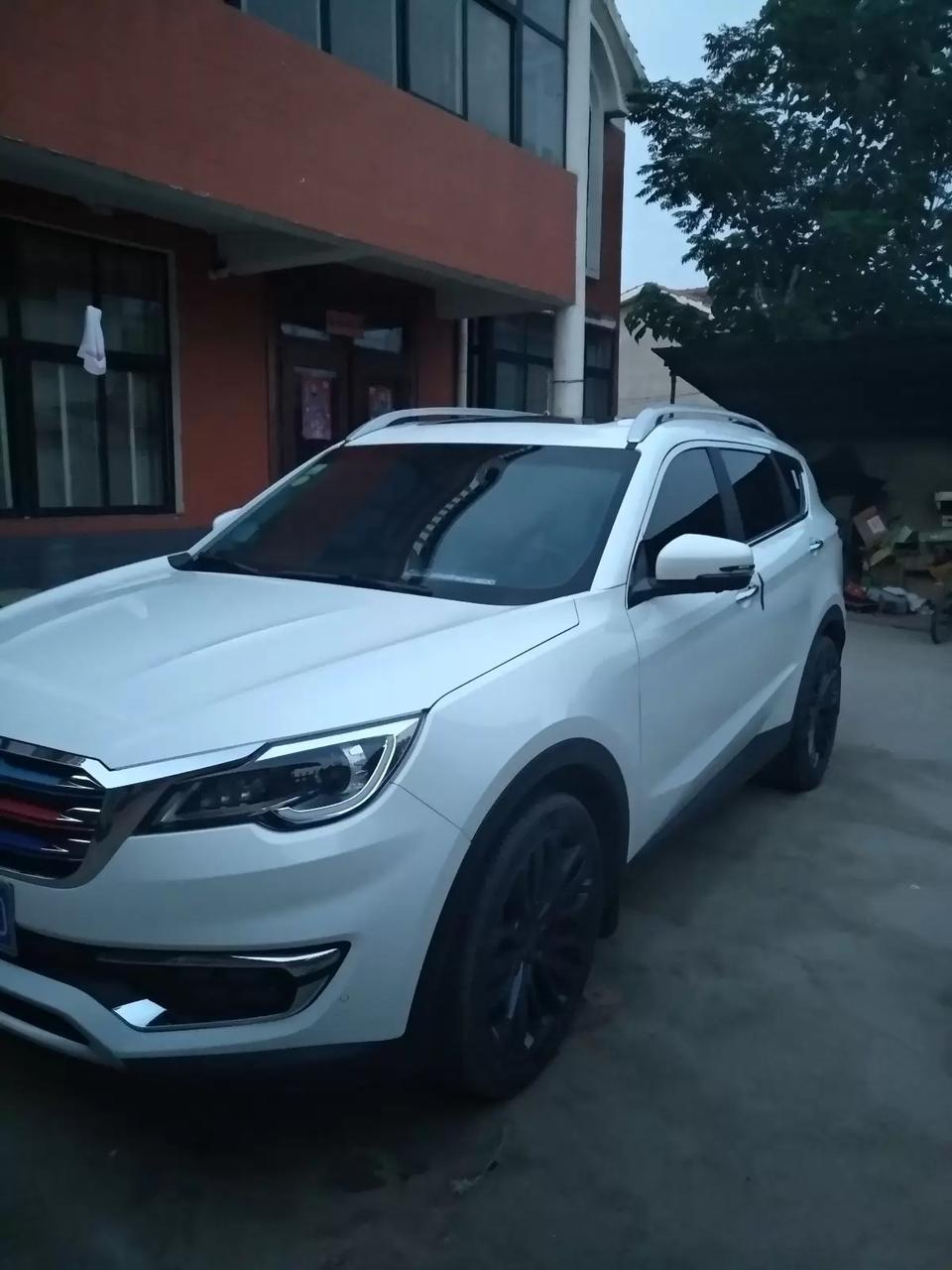 捷途x70-捷途70  自动悦行版  P档启动 在挂入N档怠速要等好长时间才下去   P到直接启动不挂入N档一会怠速就下去了   是怎么回事  ？  请问下正确的启动步骤怎样操作？