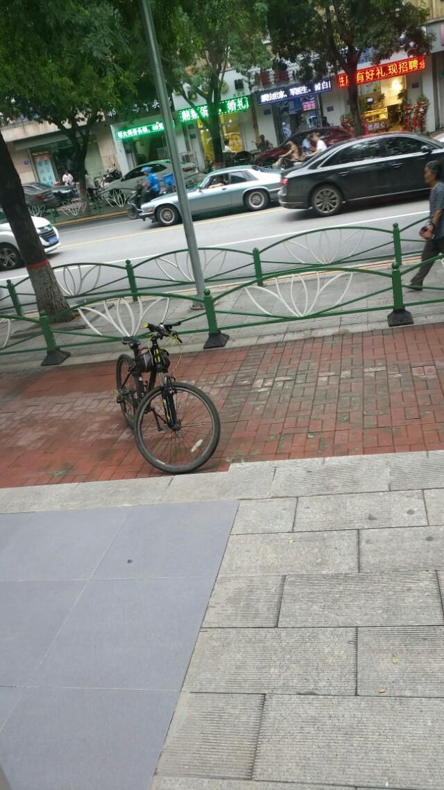 幻影-这是什么车啊？求告知！