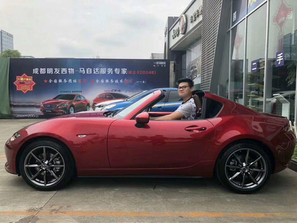 马自达mx-5-贴吧看到的，真的这么夸张么？乘车人身高190CM
