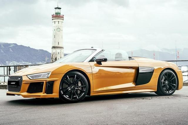 奥迪r8-R8 v10 spyder 和R8 v10 coupe 你们该怎么选

个人认为可不仅仅是硬软顶 和敞篷的区别

从感觉spyder更有跑车范
但coupe 看起来更有劲 而spyder有点平
各位怎么看